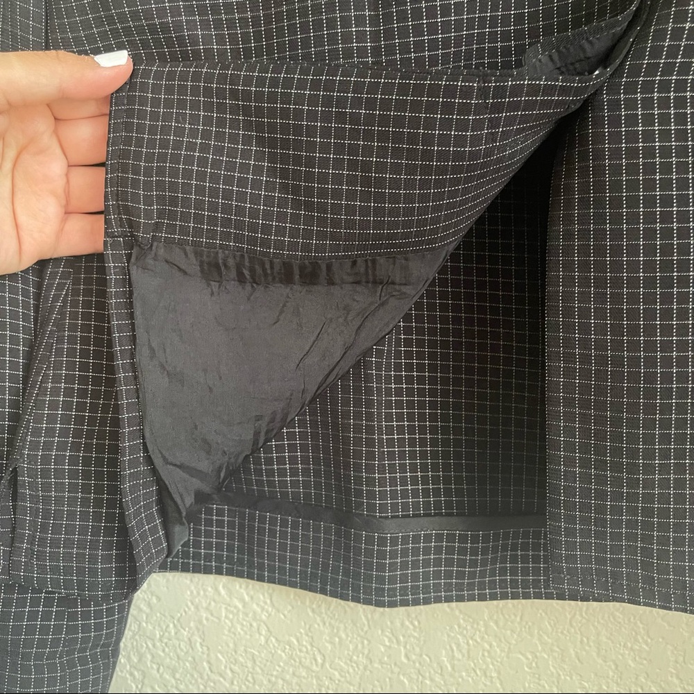 Vintage Liz Claiborne Grid Pattern Button-Up - image 3